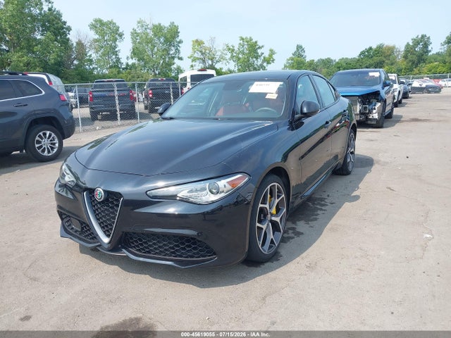 2019 ALFA Romeo GIULIA SPORT AWD — фото 2