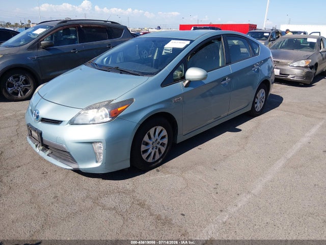 صورة 2 لـ 2012 Toyota PRIUS PLUG-IN