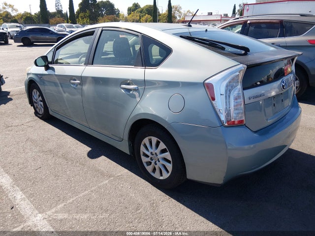 صورة 3 لـ 2012 Toyota PRIUS PLUG-IN