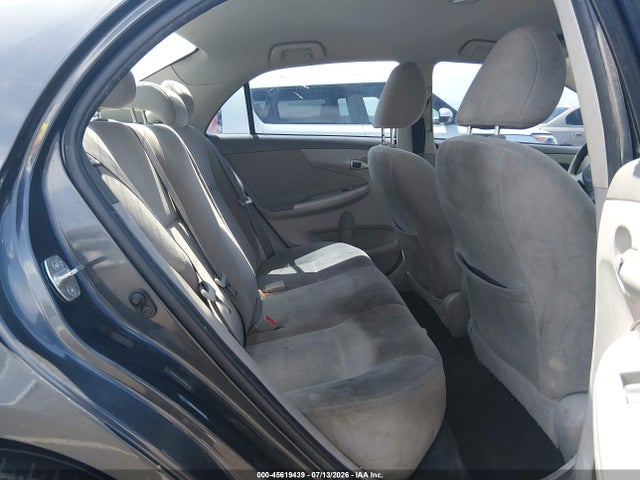 صورة 8 لـ 2010 Toyota COROLLA LE