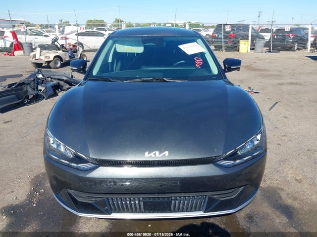 2024 KIA EV6 WIND 12