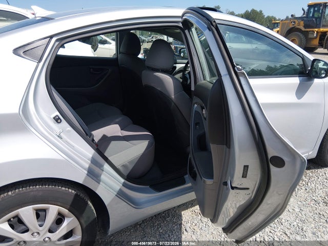 صورة 8 لـ 2011 Hyundai ELANTRA GLS