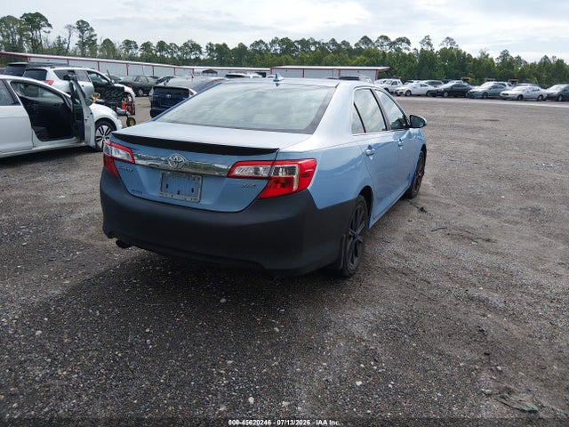 2012 Toyota CAMRY XLE V6 photo 4