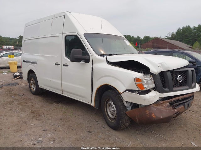 2017 NISSAN NV SV V6