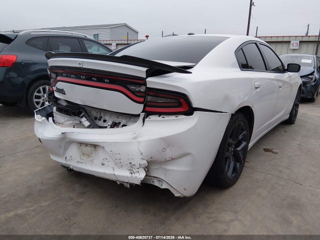 2019 DODGE CHARGER SXT RWD 4