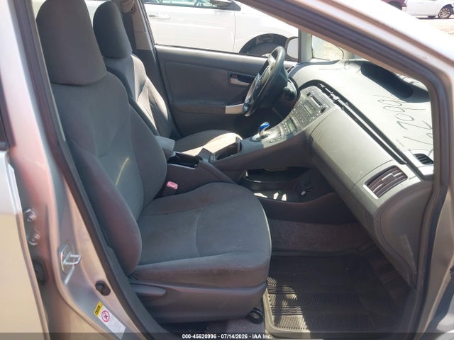 صورة 5 لـ 2010 Toyota PRIUS III