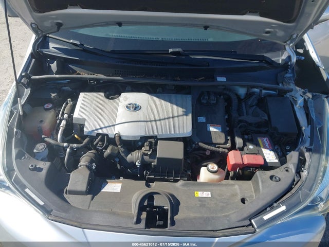 2018 TOYOTA PRIUS THREE 10