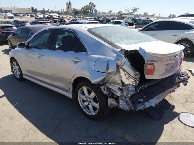 2009 Toyota CAMRY SE 照片 3