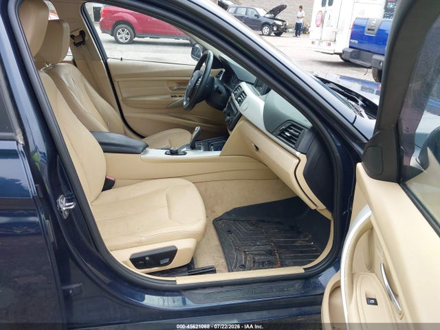 2014 BMW 320I 照片 5