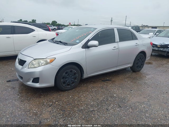 2009 Toyota COROLLA LE photo 2
