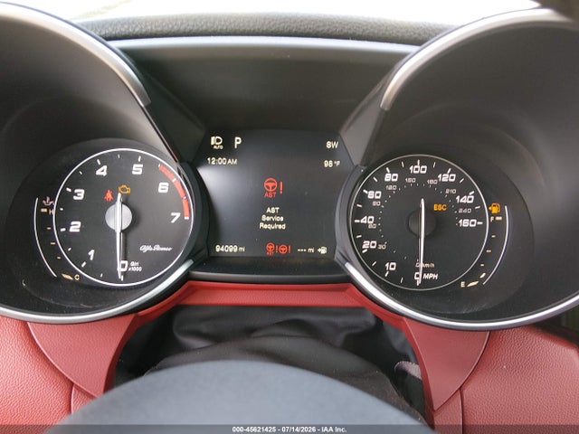 2019 ALFA Romeo GIULIA TI SPORT RWD 照片 7