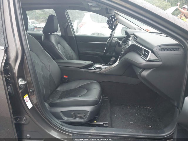 2018 TOYOTA CAMRY XLE 5