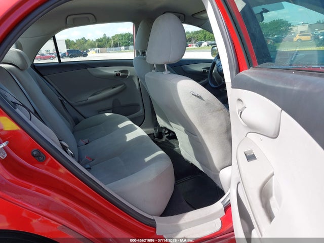 صورة 8 لـ 2013 Toyota COROLLA LE