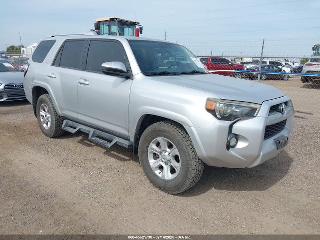 2018 TOYOTA 4RUNNER SR5