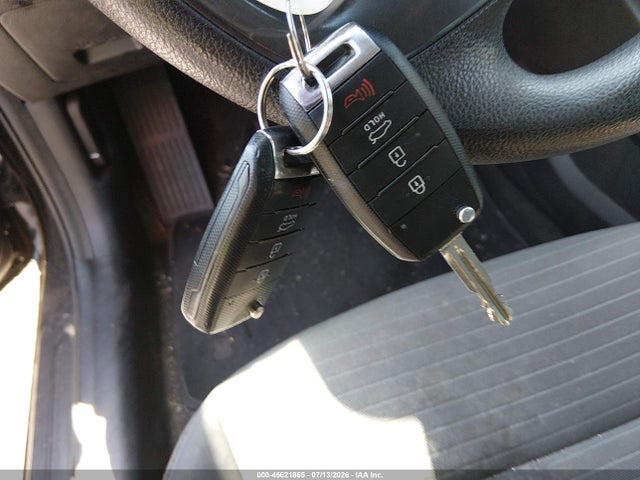 2015 KIA FORTE LX — миниатюра 11