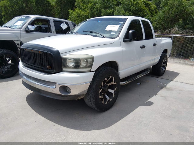 2006 Dodge RAM 1500 SLT — фото 2