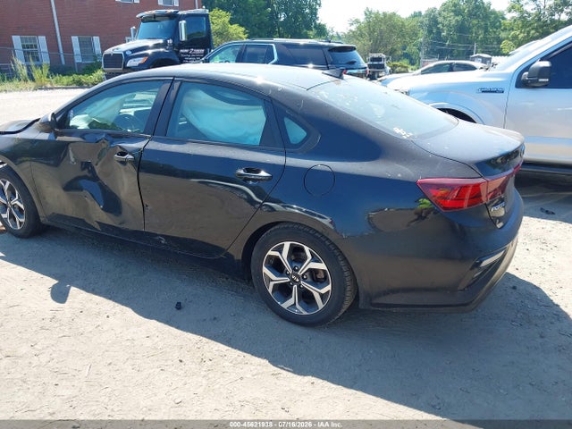 2021 KIA FORTE LXS 3