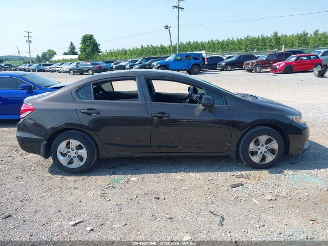 2013 Honda CIVIC LX — миниатюра 13