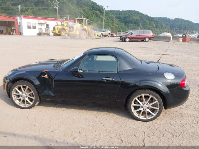صورة 15 لـ 2011 Mazda MX-5 MIATA GRAND TOURING