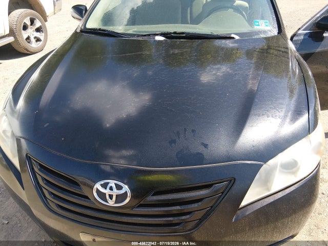 2009 Toyota CAMRY LE photo 6