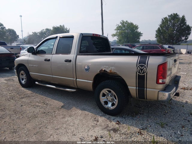 2002 Dodge RAM 1500 ST photo 3