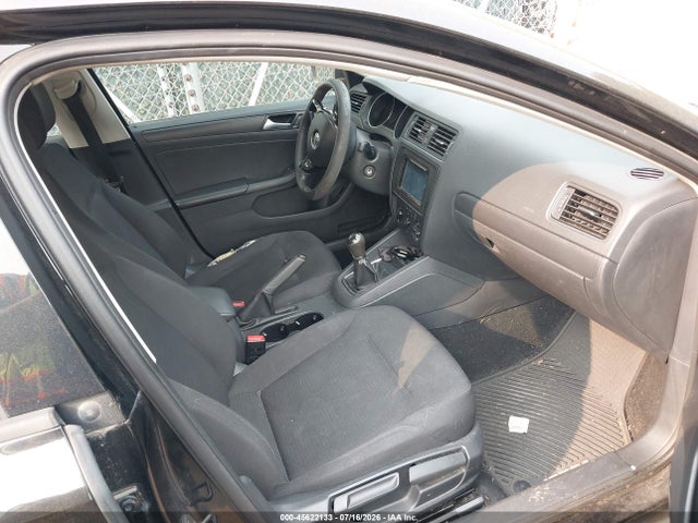 صورة 5 لـ 2015 Volkswagen JETTA 2.0L S