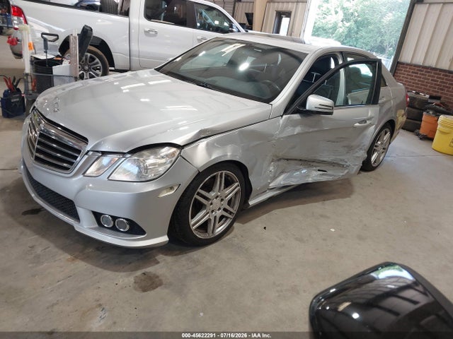 صورة 2 لـ 2010 Mercedes-BENZ E 350