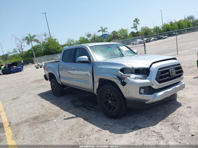 2022 TOYOTA TACOMA SR5 V6