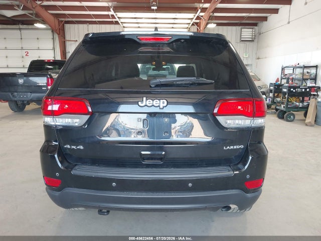2021 JEEP GRAND CHEROKEE LAREDO E 4X4 19