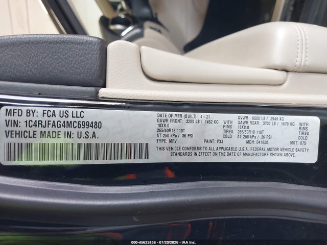 2021 JEEP GRAND CHEROKEE LAREDO E 4X4 9