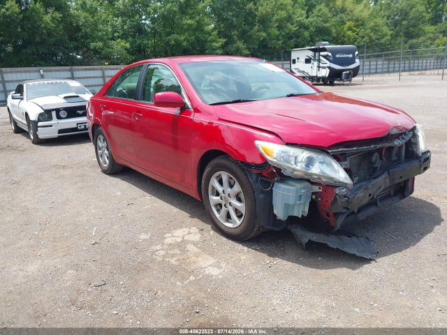 2010 TOYOTA CAMRY LE