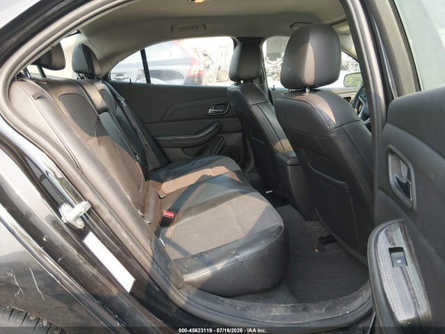 2015 Chevrolet MALIBU 1LT — фото 8