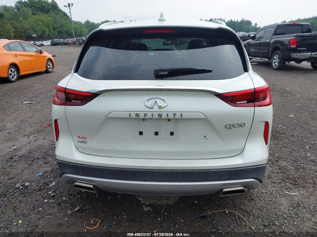 2019 INFINITI QX50 ESSENTIAL 16