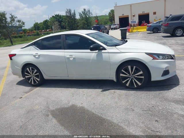 2019 Nissan ALTIMA 2.5 SR thumbnail 13