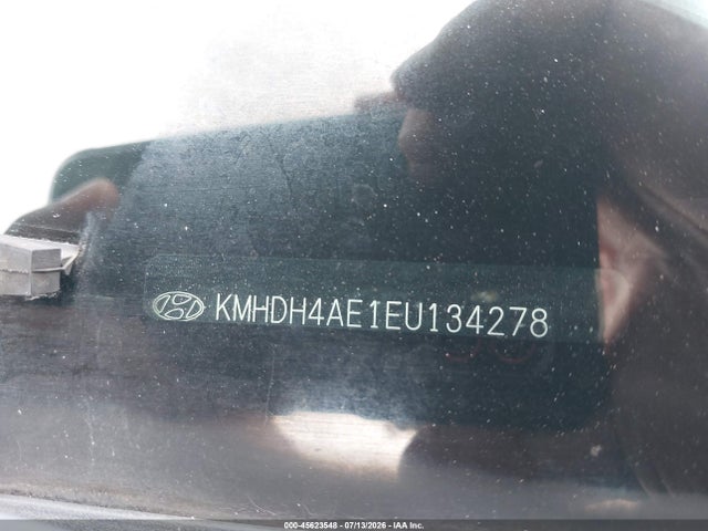 صورة 9 لـ 2014 Hyundai ELANTRA SE