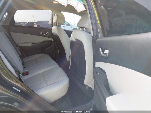 2023 HYUNDAI KONA SEL 8