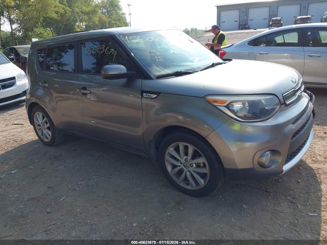 2017 KIA SOUL +
