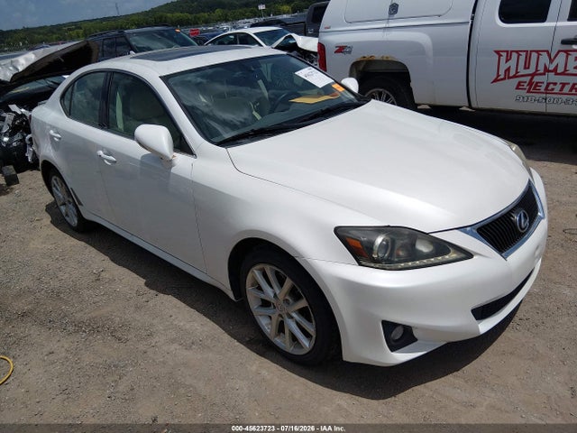 2011 LEXUS IS 