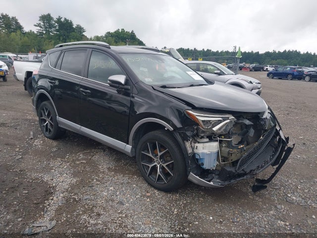 2017 TOYOTA RAV4 SE