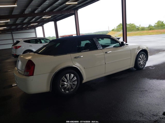 صورة 4 لـ 2005 Chrysler 300