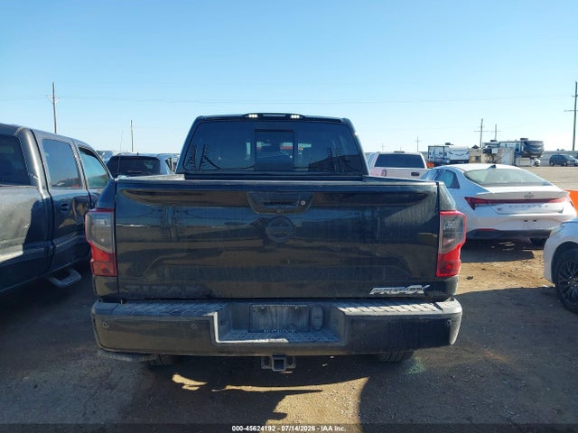 2019 NISSAN TITAN PRO-4X 16