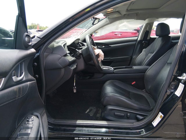 صورة 5 لـ 2017 Honda CIVIC TOURING