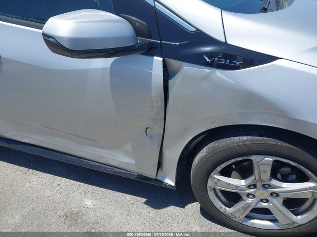 صورة 6 لـ 2017 Chevrolet VOLT LT