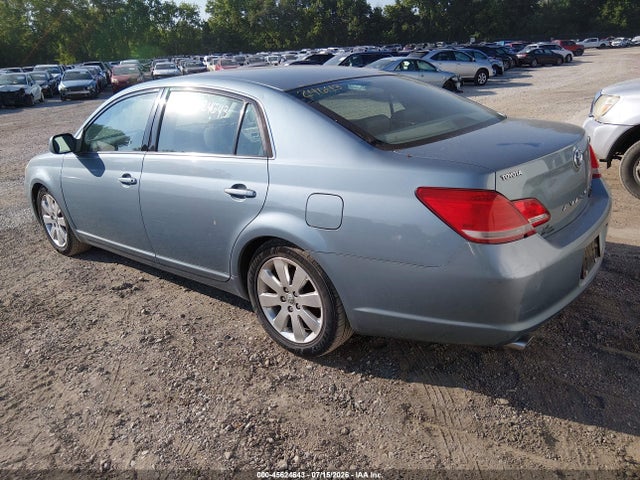 2005 Toyota AVALON XLS photo 3