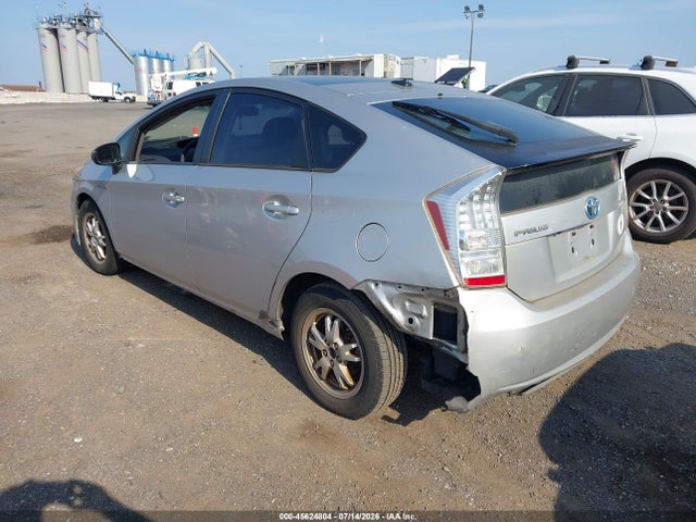 صورة 3 لـ 2010 Toyota PRIUS III