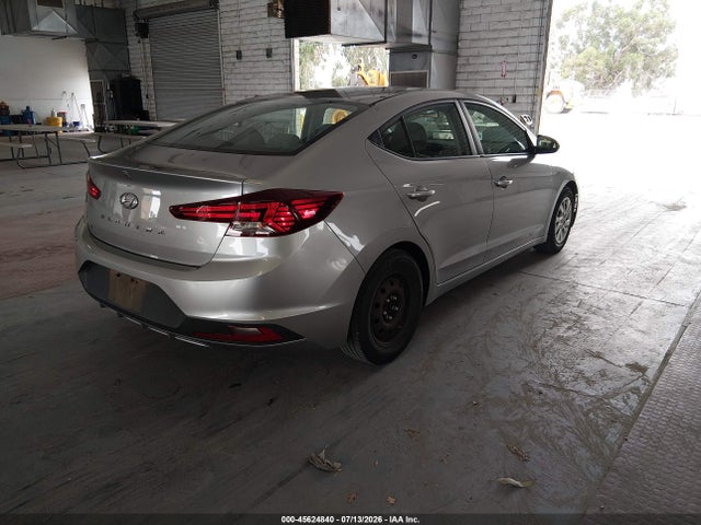 2020 Hyundai ELANTRA SE — фото 4