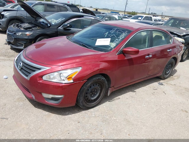 2015 Nissan ALTIMA 2.5 S 照片 2