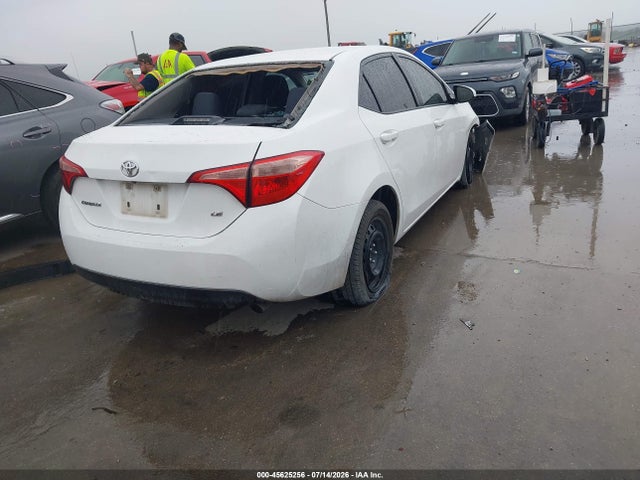 2019 TOYOTA COROLLA LE 4