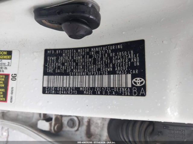 2019 TOYOTA COROLLA LE 9