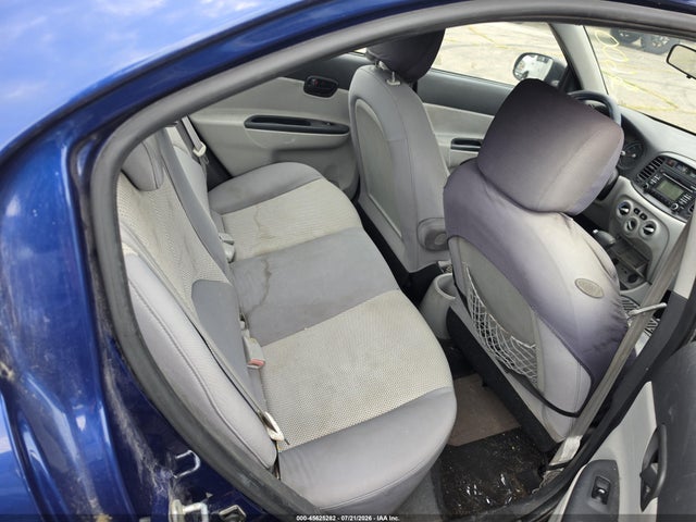 2010 Hyundai ACCENT GLS — фото 7